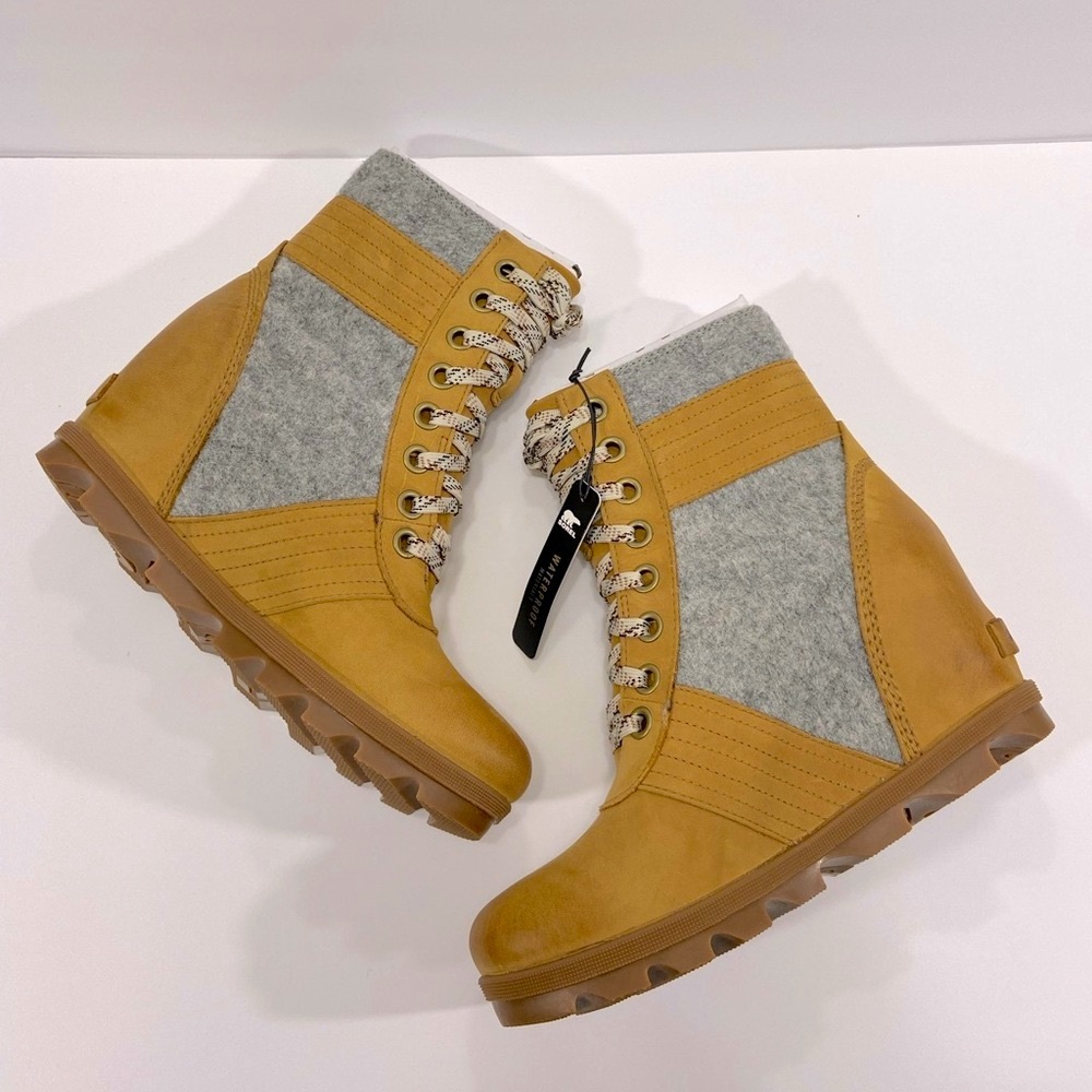 NEW SOREL WOMEN’S LEXIE  WEDGE BOOT - Picture 12 of 14